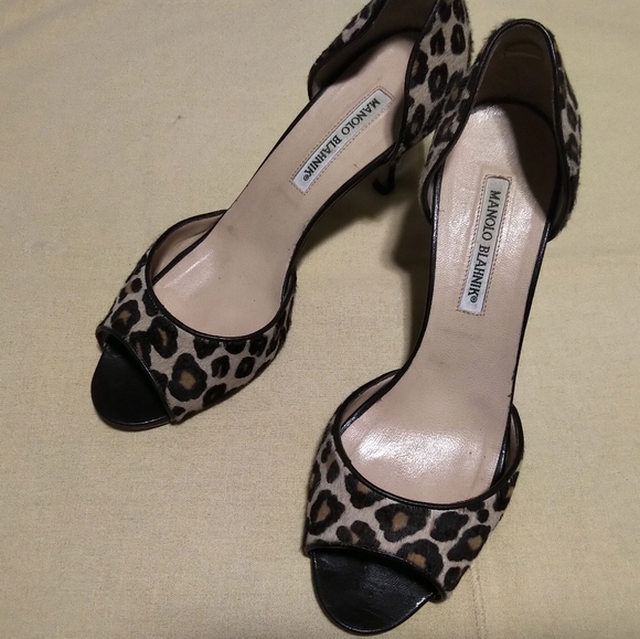 Authentic Manolo Blahnik Heels - Picture 1 of 4